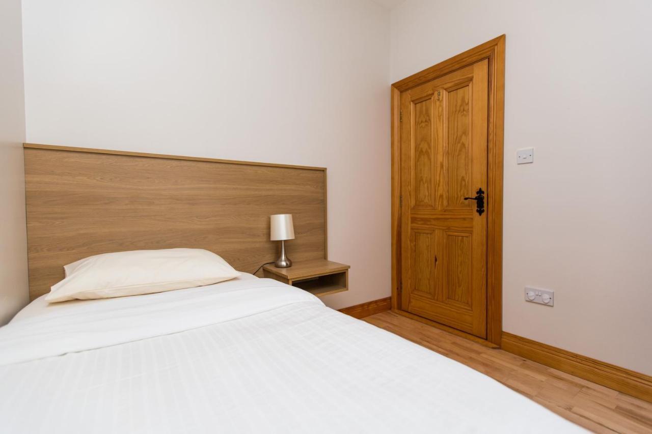 8 Aileach Apartment *