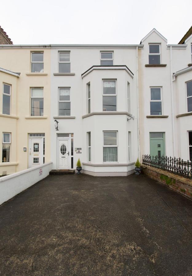 8 Aileach Apartment