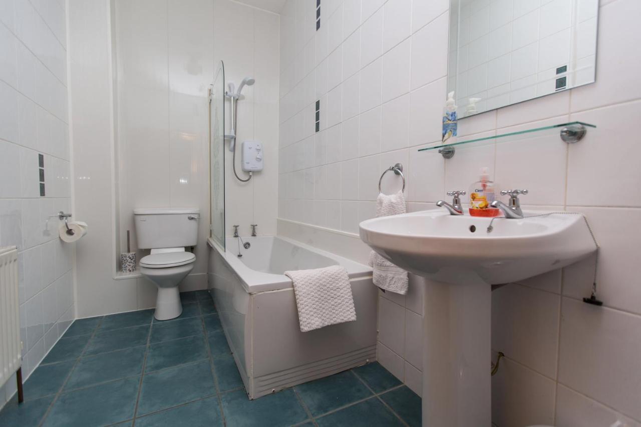 8 Aileach Apartment *